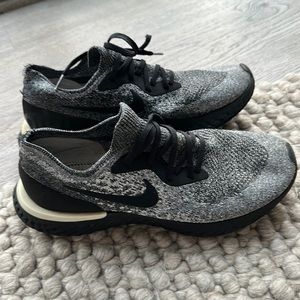 Size 10 Nike running shoes